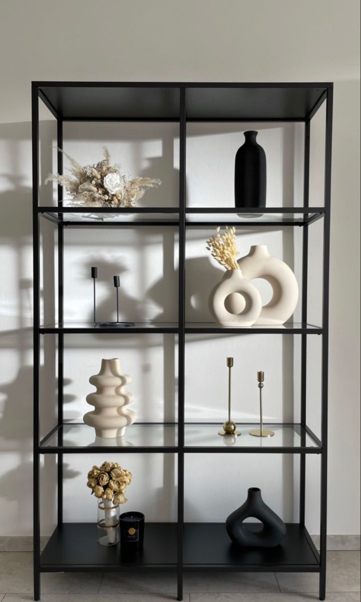 VASE MODERNE